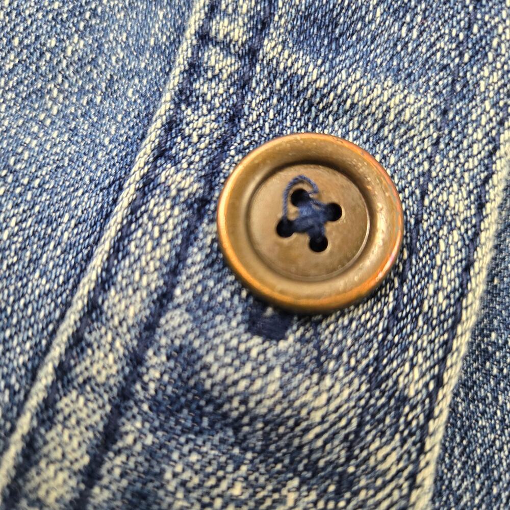 Jones New York Women's Denim Jacket Jean Barn Chore Whiskering Stretch size XL - Picture 11 of 16